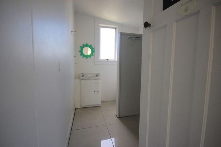 Photo of property in 2 Bell Crossing Street, Huntly, 3700