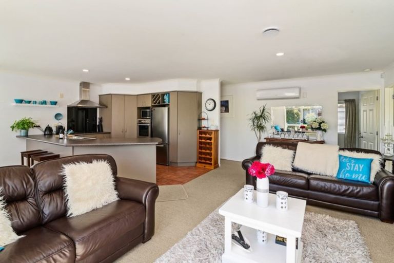 Photo of property in 118 Rimuvale Street, Pukehangi, Rotorua, 3015