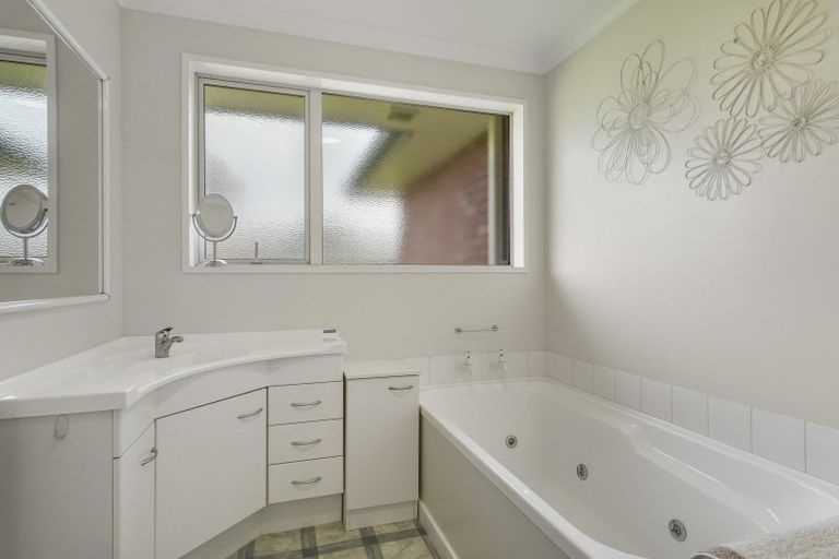 Photo of property in Willowfield Development, 18/80 Formby Street, Outram, 9019