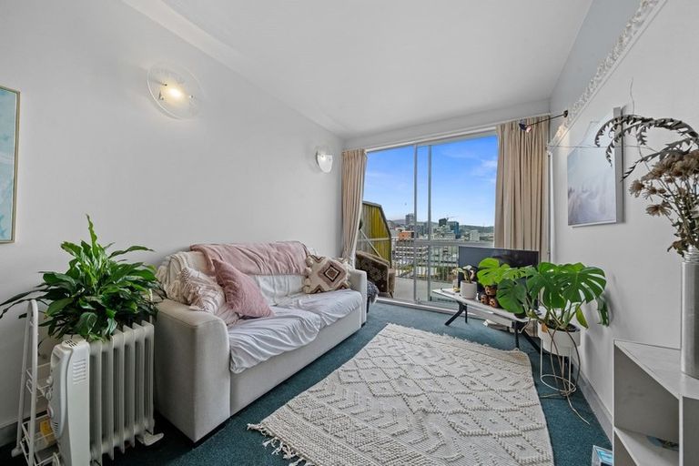 Photo of property in Qba Apartments, 4l/51 Webb Street, Mount Cook, Wellington, 6011