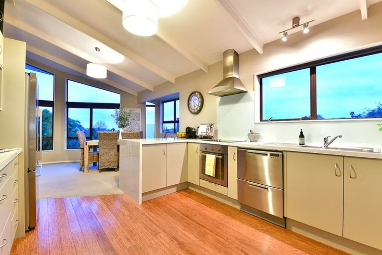 Photo of property in 45 Polkinghorne Drive, Manly, Whangaparaoa, 0930