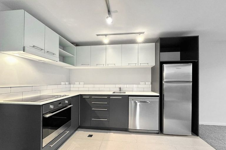 Photo of property in Detroit Apartments, 307/181 Tasman Street, Mount Cook, Wellington, 6021