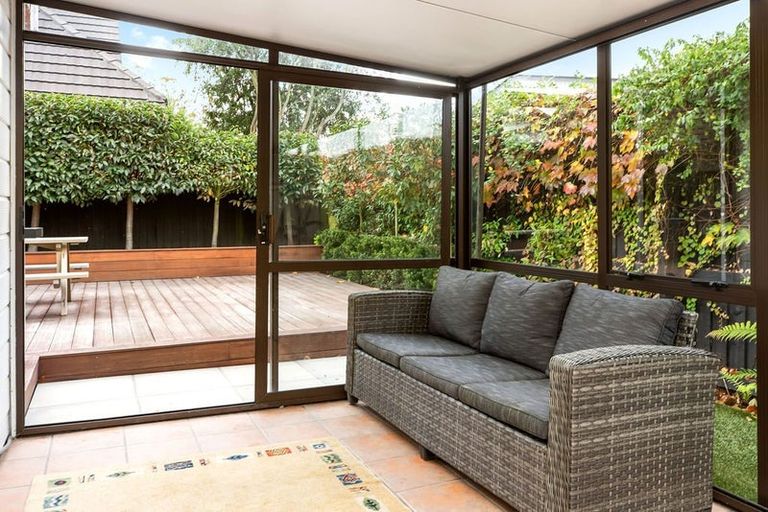 Photo of property in 115b Merivale Lane, Merivale, Christchurch, 8014