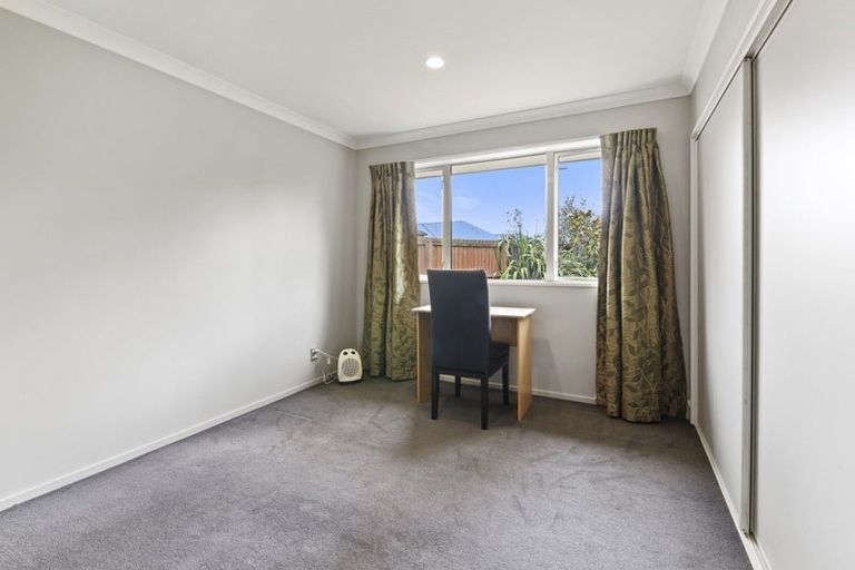 Photo of property in 98 Charles Street, Rangiora, 7400