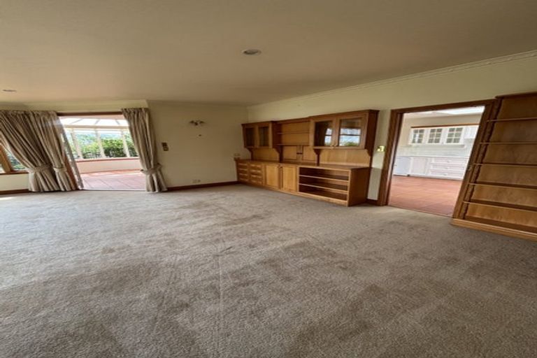 Photo of property in 30 Brownville Crescent, Maori Hill, Dunedin, 9010