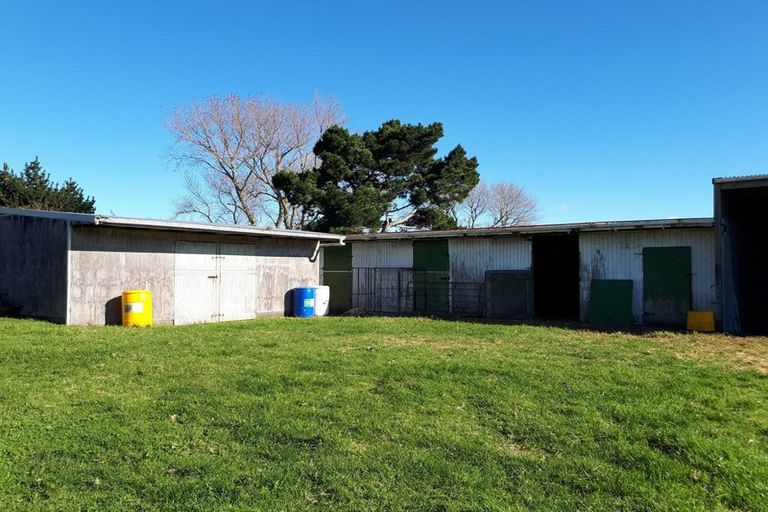 Photo of property in 68 Otaraoa Road, Motunui, Waitara, 4383