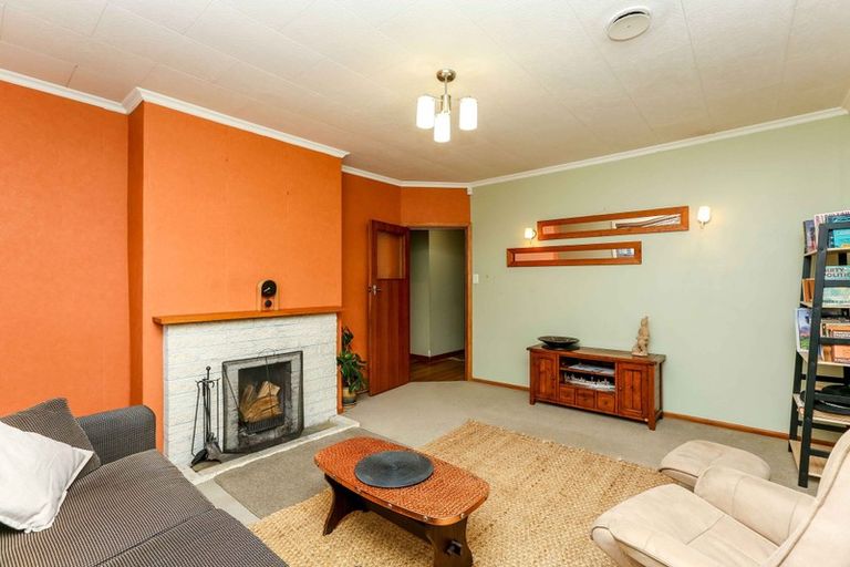 Photo of property in 12 Ngaio Street, Strandon, New Plymouth, 4312