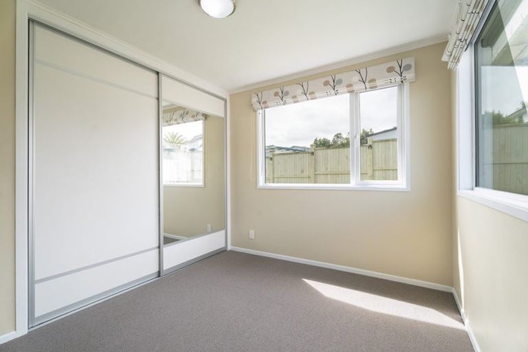 Photo of property in 46 Cypress Drive, Maungaraki, Lower Hutt, 5010