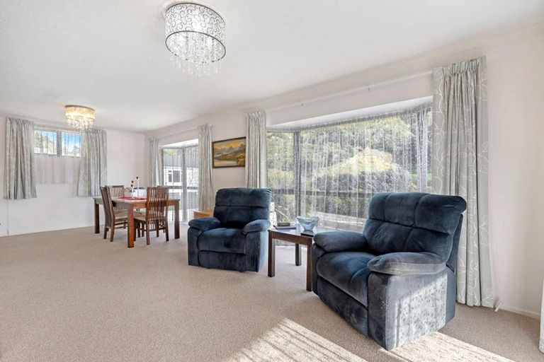 Photo of property in 5/1 Angle Street, Picton, 7220