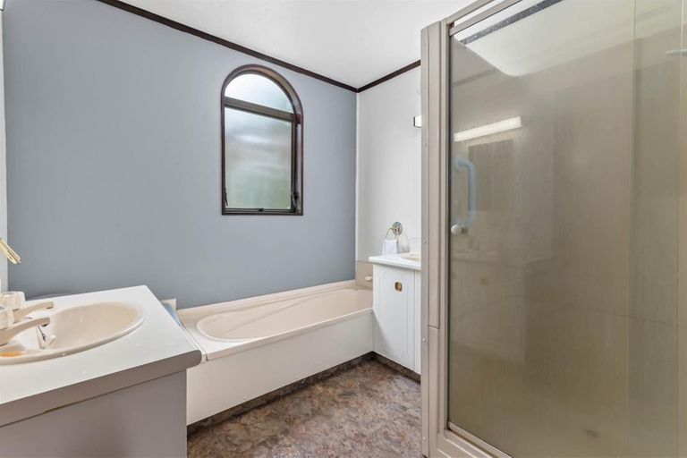 Photo of property in 4a Matipo Avenue, Pomare, Rotorua, 3015