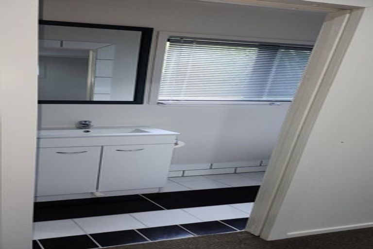 Photo of property in 14 Everard Avenue, Army Bay, Whangaparaoa, 0930