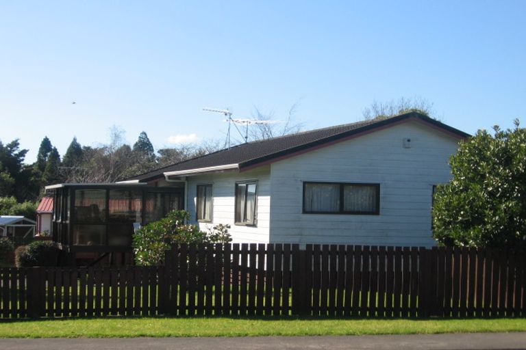 Photo of property in 1/82 Opaheke Road, Opaheke, Papakura, 2113