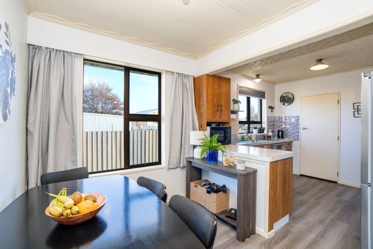 Photo of property in 9 Russell Esplanade, Otautau, 9610