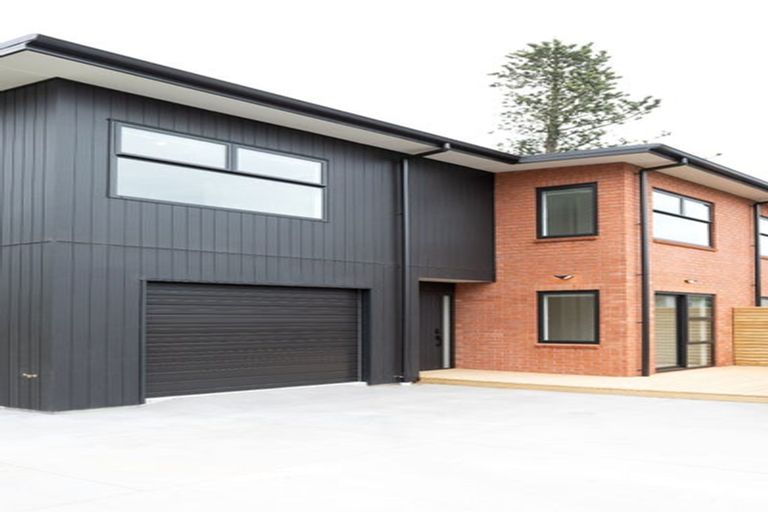 Photo of property in 8 Henui Street, Strandon, New Plymouth, 4312