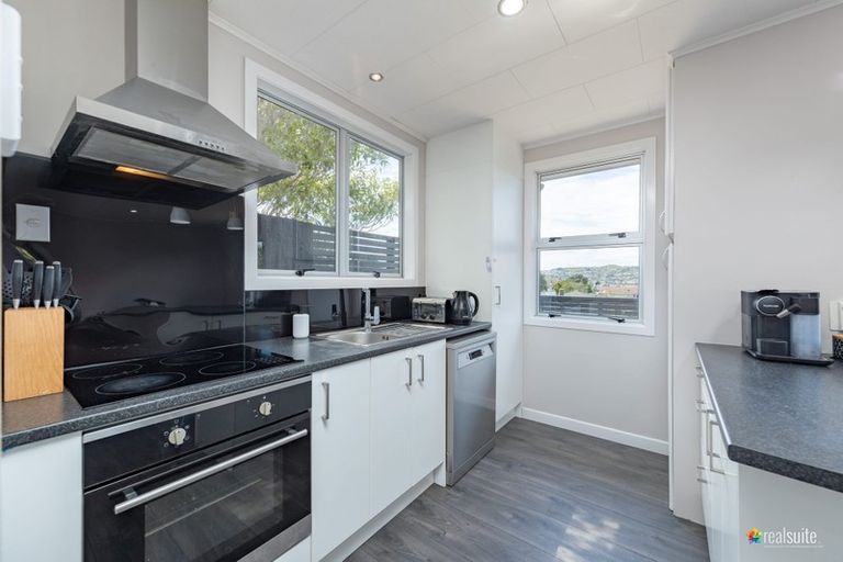 Photo of property in 114 Te Pene Avenue, Titahi Bay, Porirua, 5022