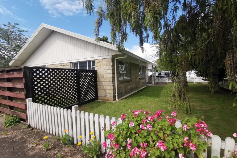 Photo of property in 54a Williams Street, Cambridge, 3434