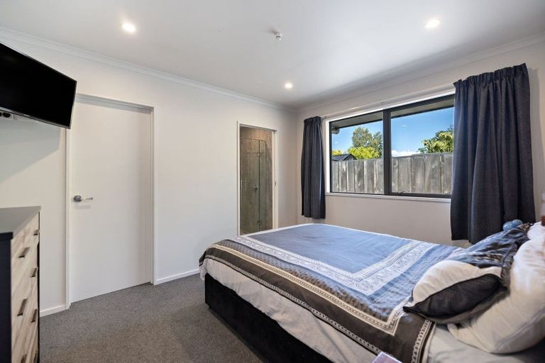 Photo of property in 2 Preston Drive, Arrowtown, 9302