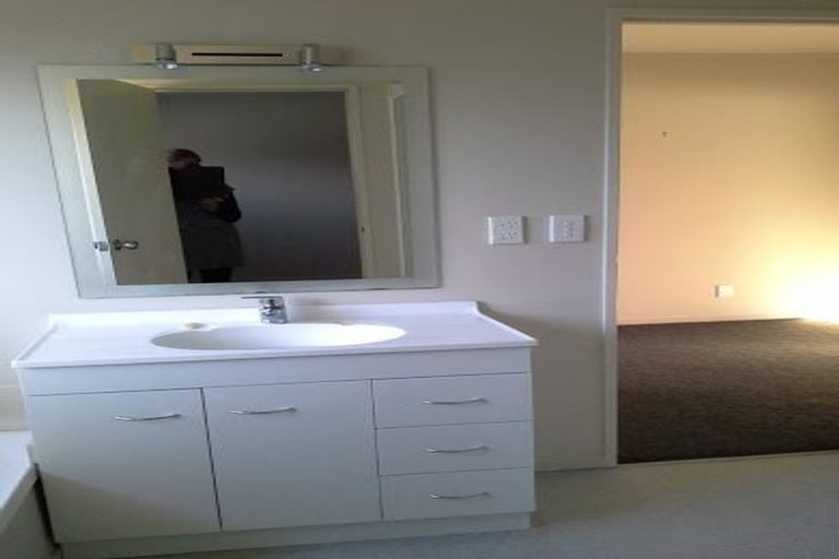 Photo of property in 43b Makarini Street, Paraparaumu, 5032