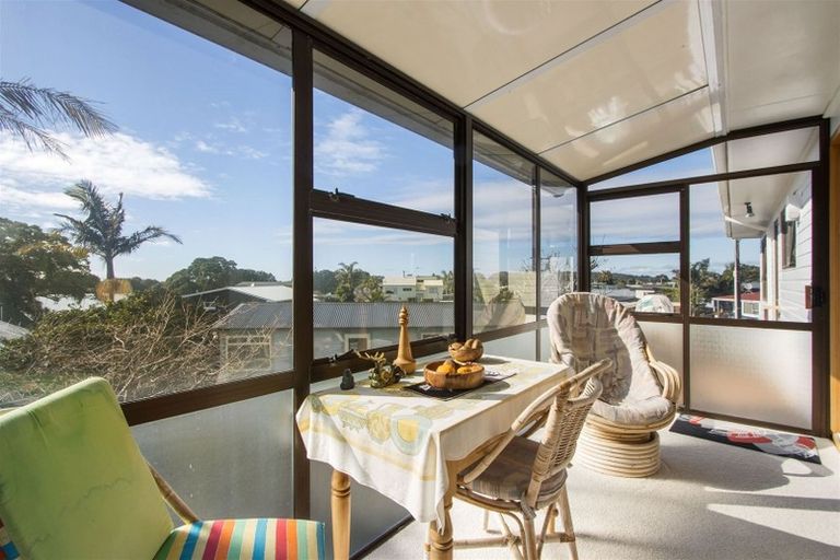 Photo of property in 46 Roretana Drive, Athenree, Katikati, 3177