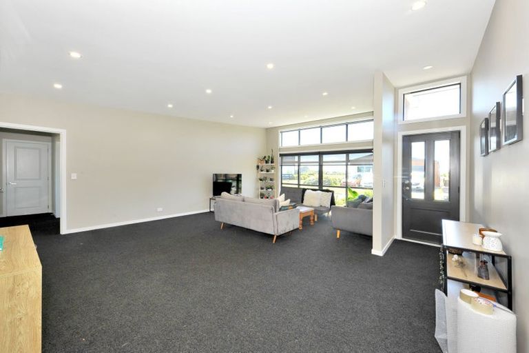 Photo of property in 14 Dow Square, Wigram, Christchurch, 8025