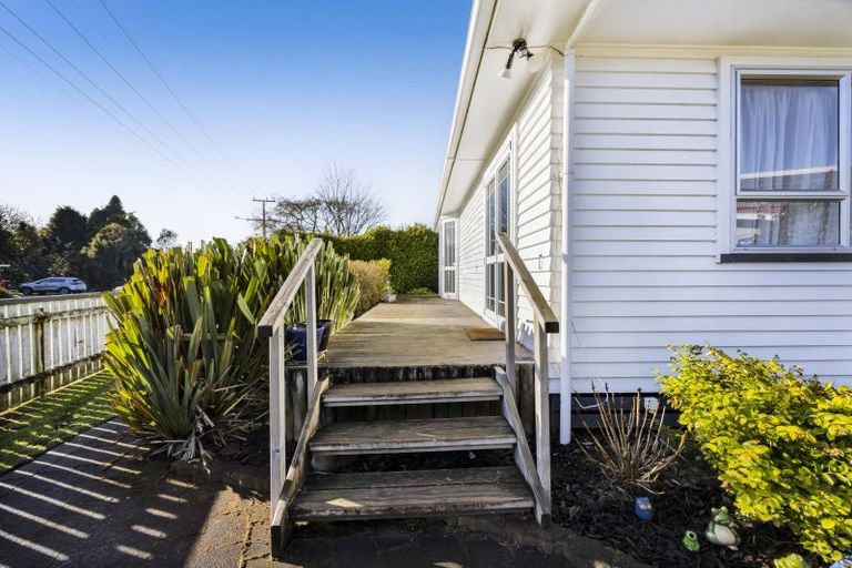 Photo of property in 13 Bridger Place, Eltham, 4322