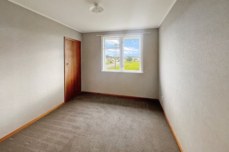 Photo of property in 2-4 Devon Crescent, Bulls, 4818