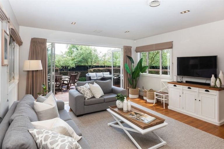 Photo of property in 170 Knowles Street, St Albans, Christchurch, 8052