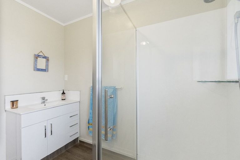 Photo of property in 11 James Henry Crescent, Huntly, 3700