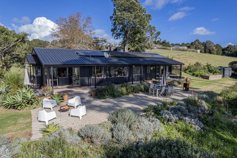 Photo of property in 122 Going Road, Ruatangata West, Kamo, 0185