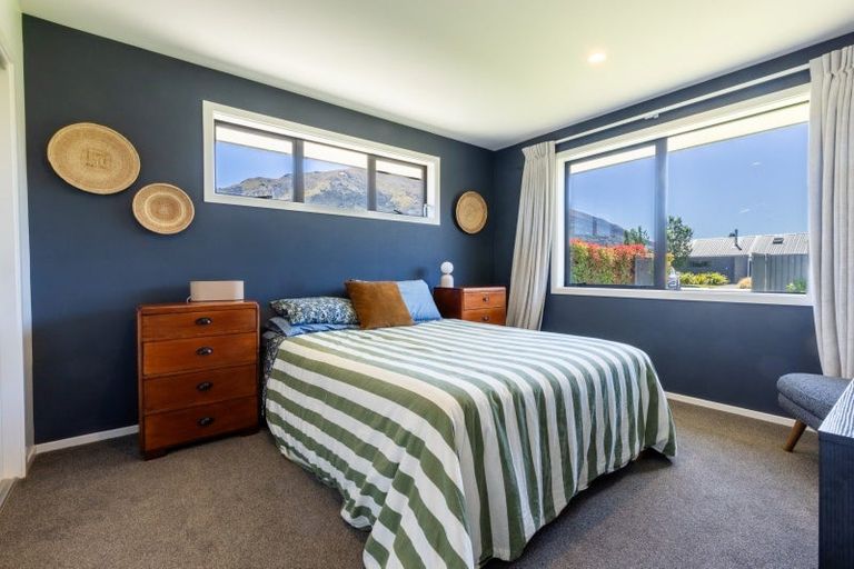 Photo of property in 14 Teal Place, Lake Hawea, Wanaka, 9382