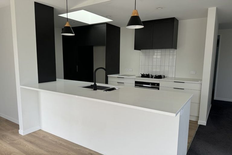 Photo of property in 8 Kaiwaru Place, Waikanae, 5036