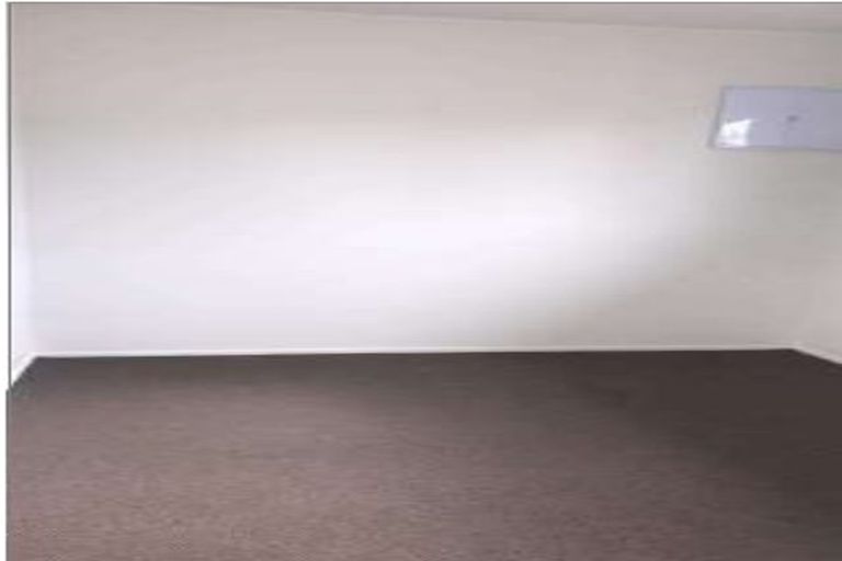 Photo of property in 18a Gibbons Road, Weymouth, Auckland, 2103