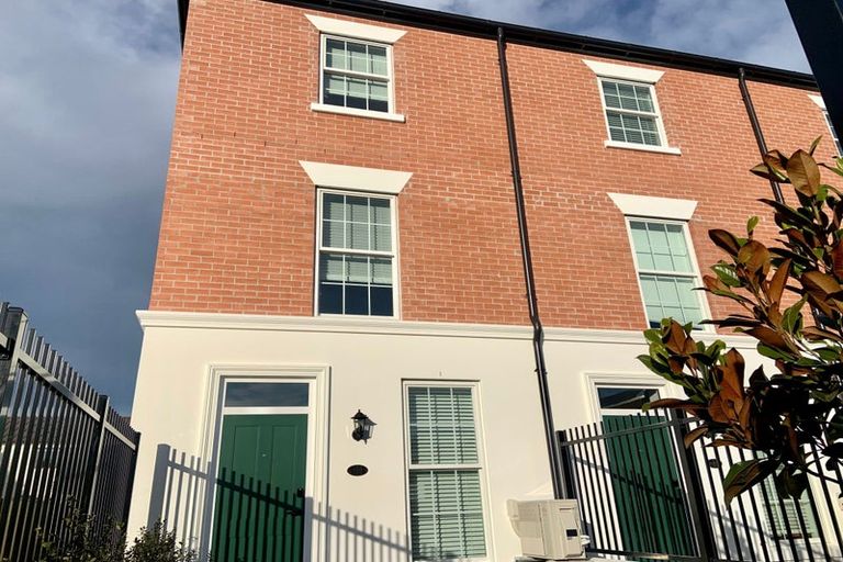Photo of property in 4/368 Barbadoes Street, Christchurch Central, Christchurch, 8011