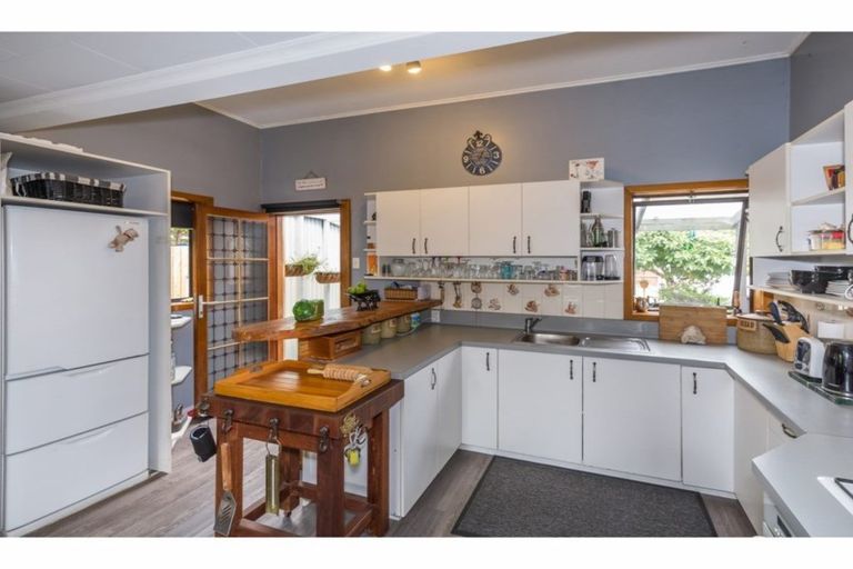 Photo of property in 22 Sullivan Avenue, Woolston, Christchurch, 8023