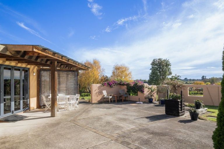 Photo of property in 28 Claremont Rise, Levin, 5510