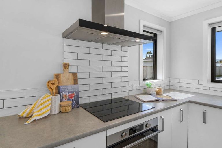 Photo of property in 137a Winchester Street, Levin, 5510