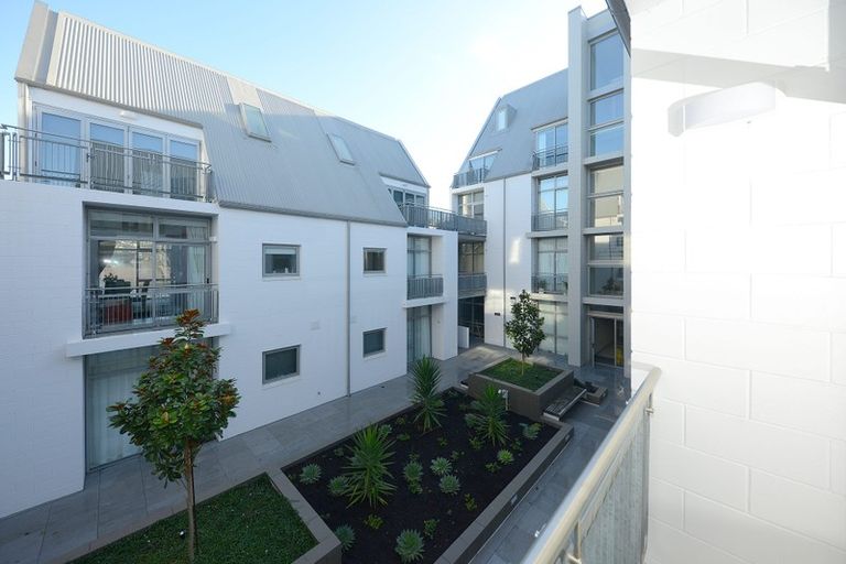 Photo of property in 12/41 Cambridge Terrace, Christchurch Central, Christchurch, 8013