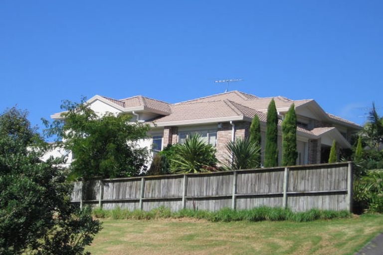 Photo of property in 41 Langana Avenue, Browns Bay, Auckland, 0630