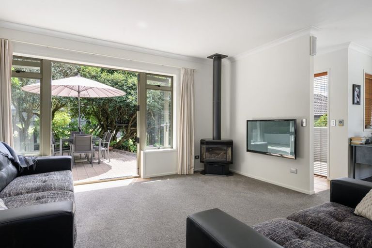 Photo of property in 10 Golf Grove, St Andrews, Hamilton, 3200