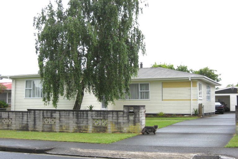 Photo of property in 5 Sunnypark Avenue, Rosehill, Papakura, 2113
