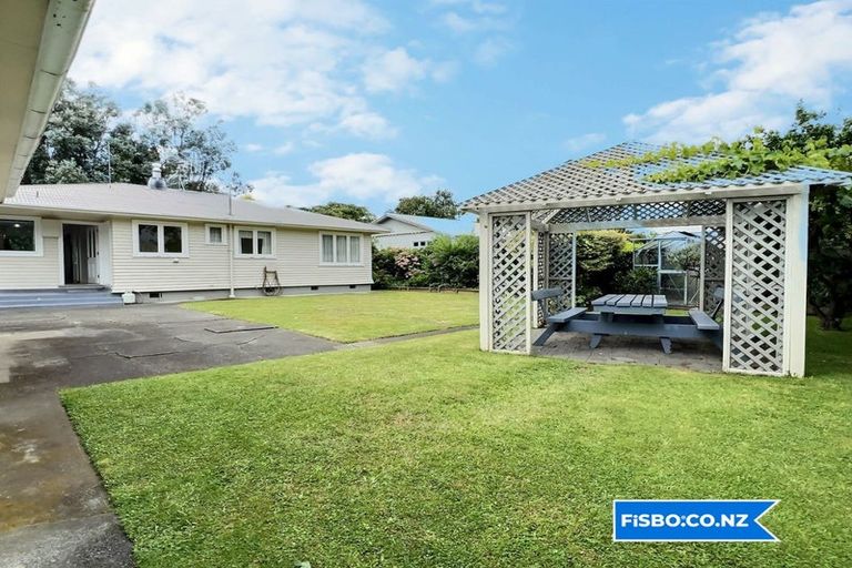 Photo of property in 36 Bowling Road, Greenmeadows, Napier, 4112