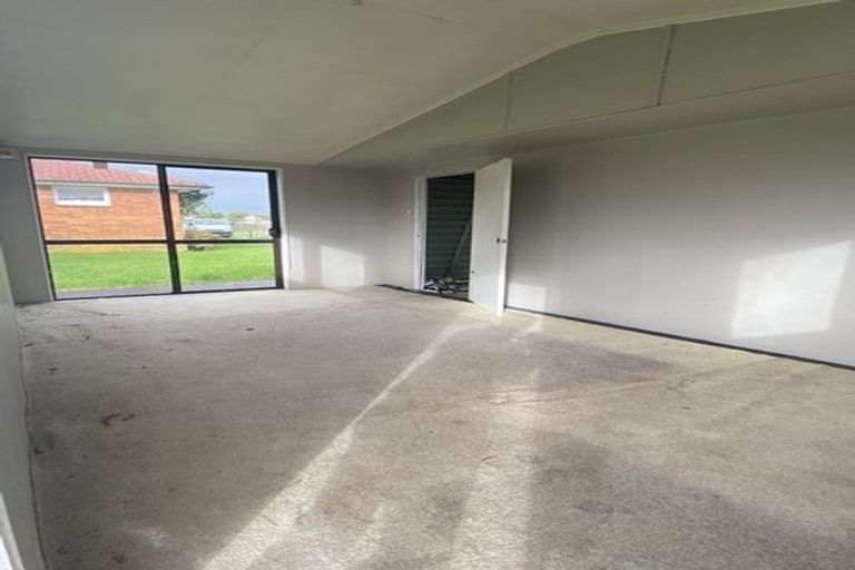 Photo of property in 24 Caravelle Close, Mangere, Auckland, 2022