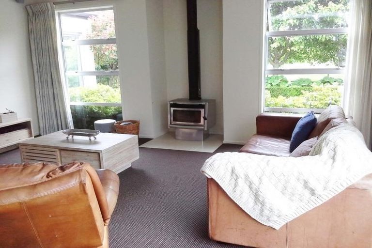 Photo of property in 32d Ainslee Street, Highlands Park, New Plymouth, 4312