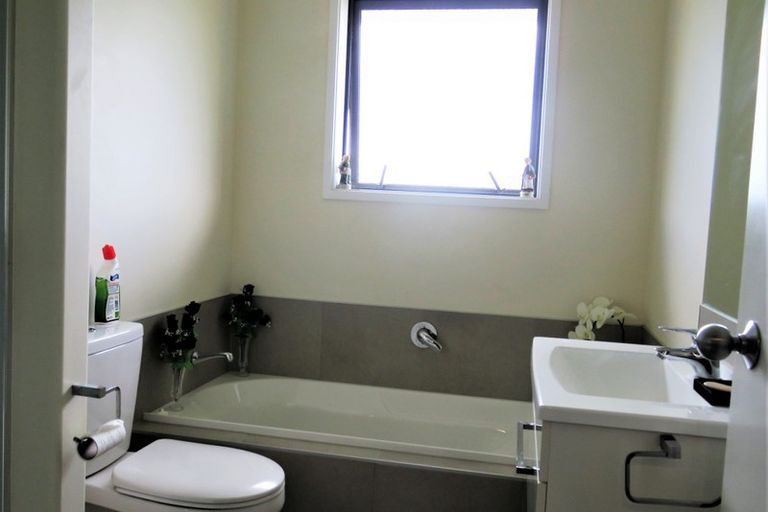 Photo of property in 12 Buchanan Street, Paeroa, 3600