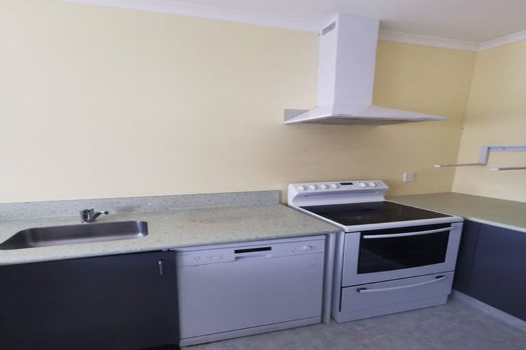 Photo of property in 2 Pattie Street, Petone, Lower Hutt, 5012