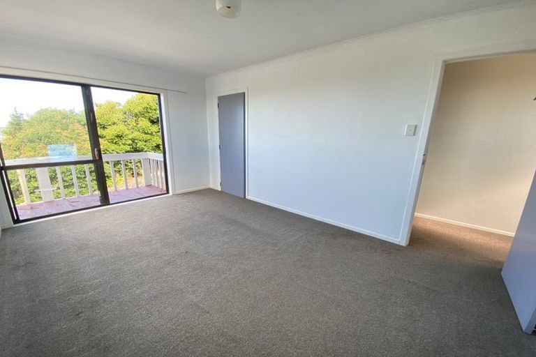 Photo of property in 54 Potter Avenue, Northcote, Auckland, 0627