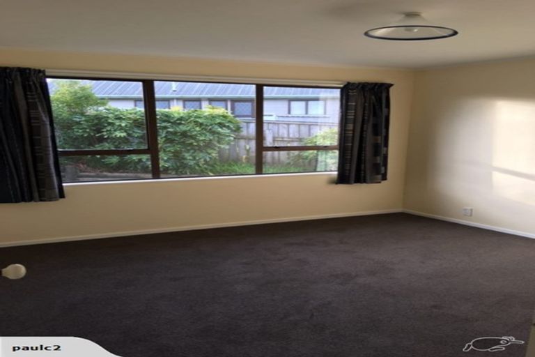 Photo of property in 47 Guadeloupe Crescent, Grenada Village, Wellington, 6037