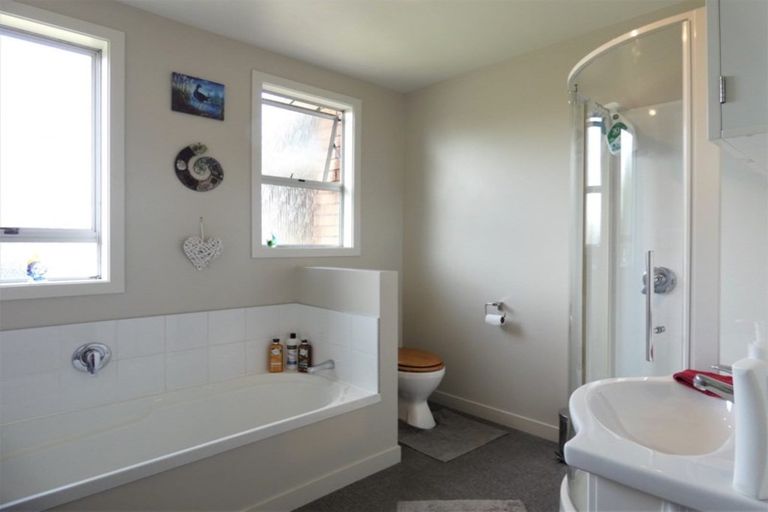 Photo of property in 51 Nicholson Road, Upper Charlton, Gore, 9777