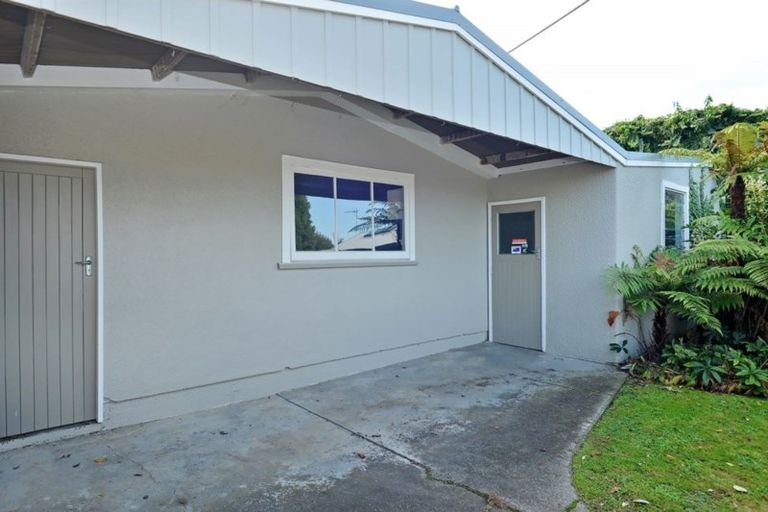 Photo of property in 25 Jellicoe Street, Greytown, 5712