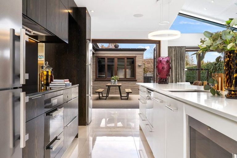 Photo of property in 7 Ngahere Street, Fendalton, Christchurch, 8041